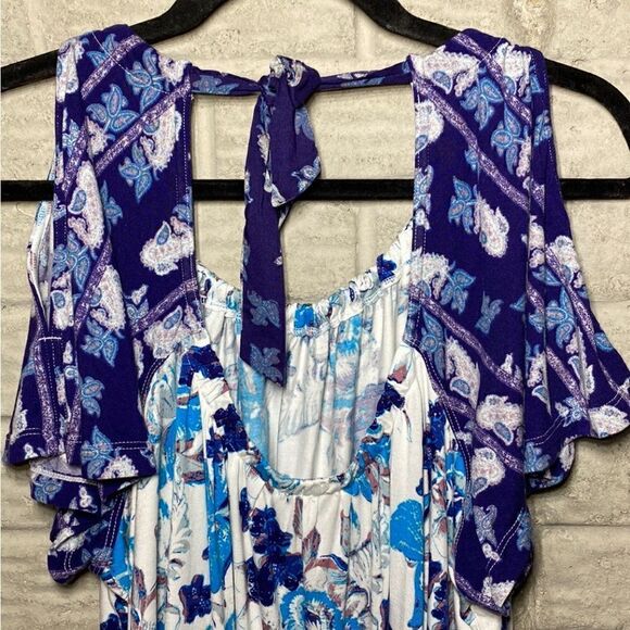 ⭐️NWT MSRP $78 Free People Baja Short Sleeve Print T-Shirt Women's Size Small - Picture 8 of 8